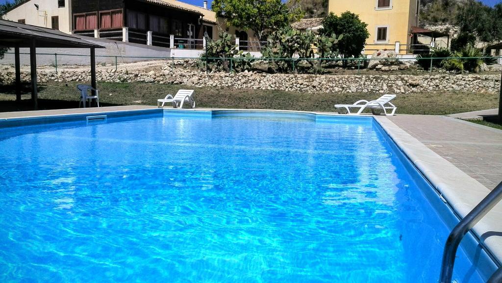Villa Agriturismo Timpa Del Sole Noto Exterior foto