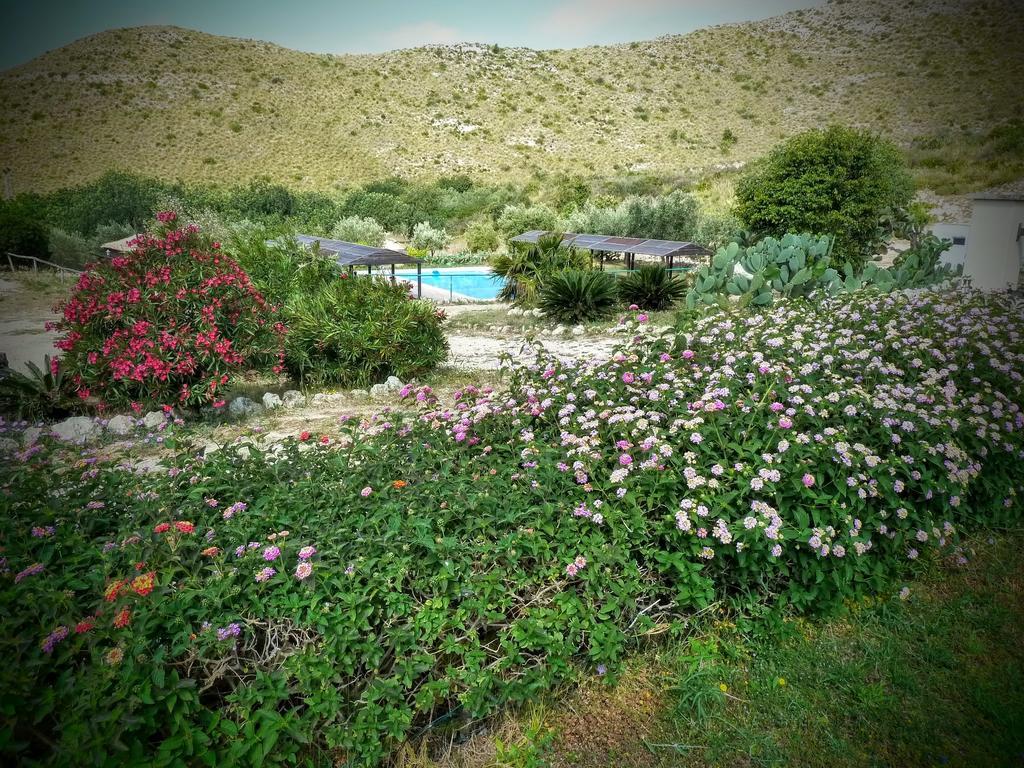 Villa Agriturismo Timpa Del Sole Noto Exterior foto